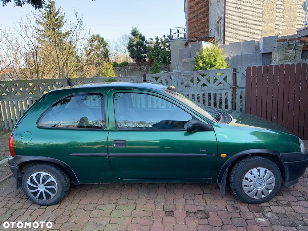 Opel Corsa - 3