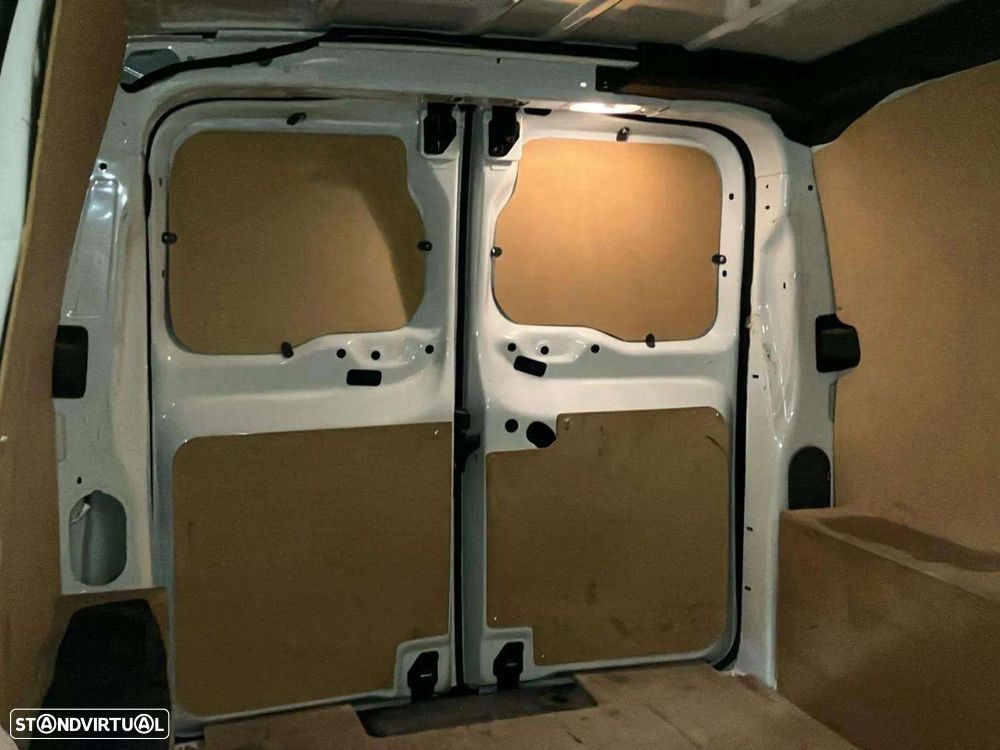 Peugeot Expert 75 kWh Standard - 18