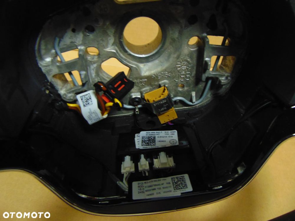 Kierownica Łopatki SKODA OCTAVIA IV 4 ENYAQ KODIAQ 5E3959542P 5E3419093BM - 3