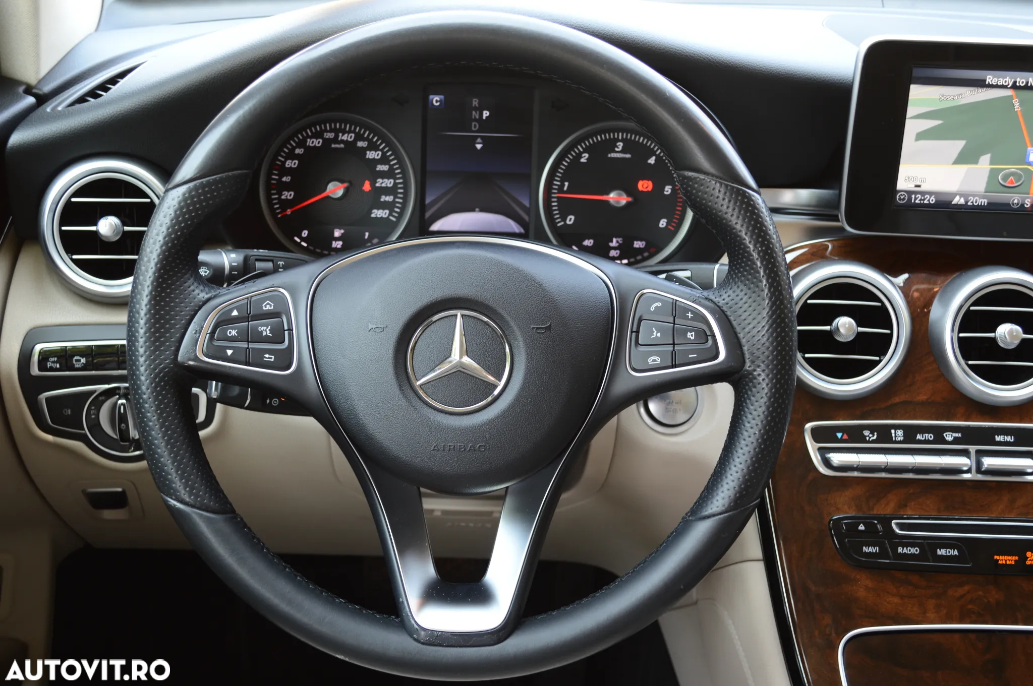 Mercedes-Benz GLC 250 d 4Matic 9G-TRONIC Exclusive - 34