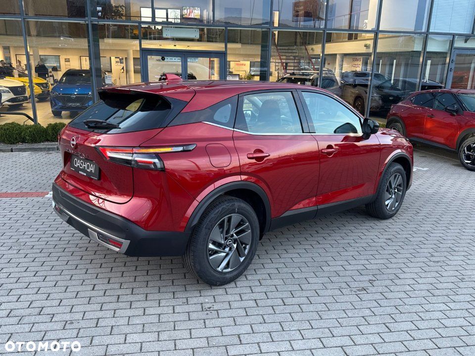 Nissan Qashqai - 4