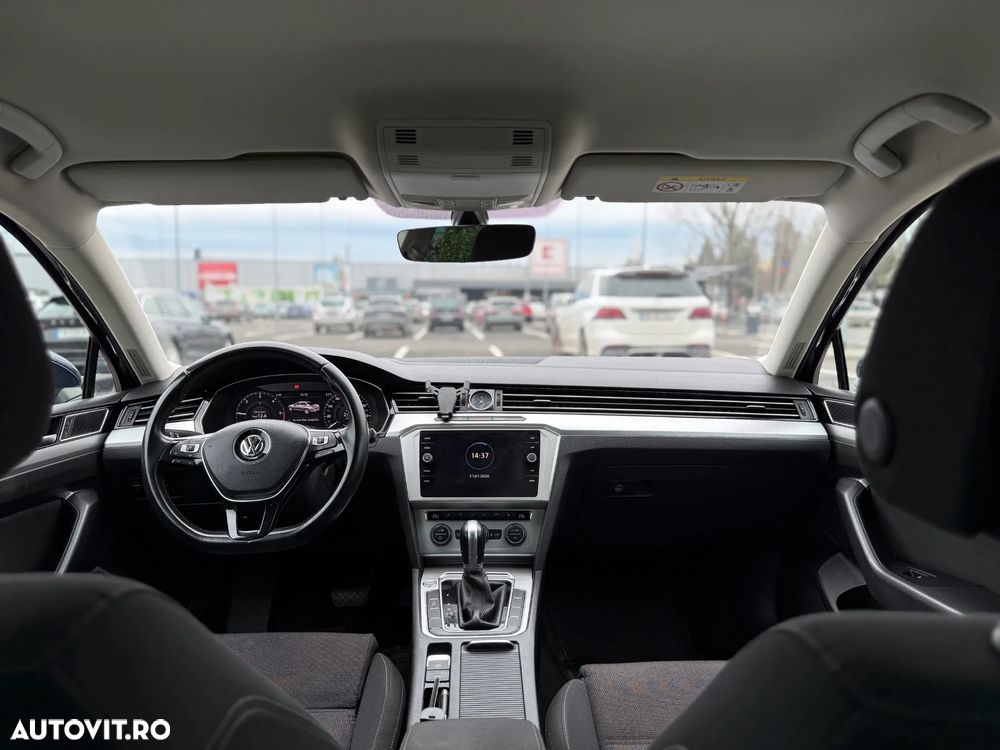 Volkswagen Passat 2.0 TDI DSG R Executive - 31