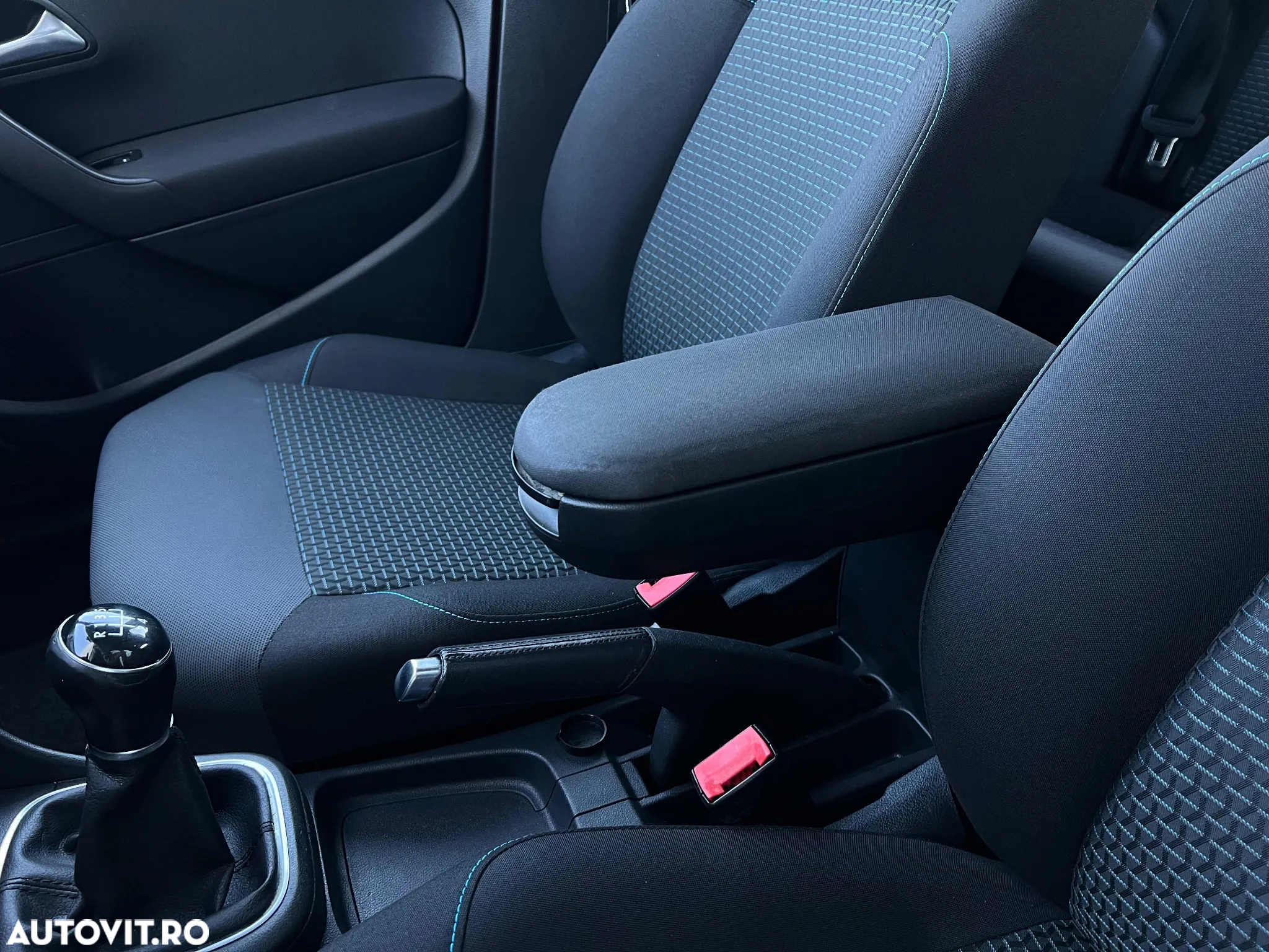 Volkswagen Polo 1.0 TSI Blue Motion - 30