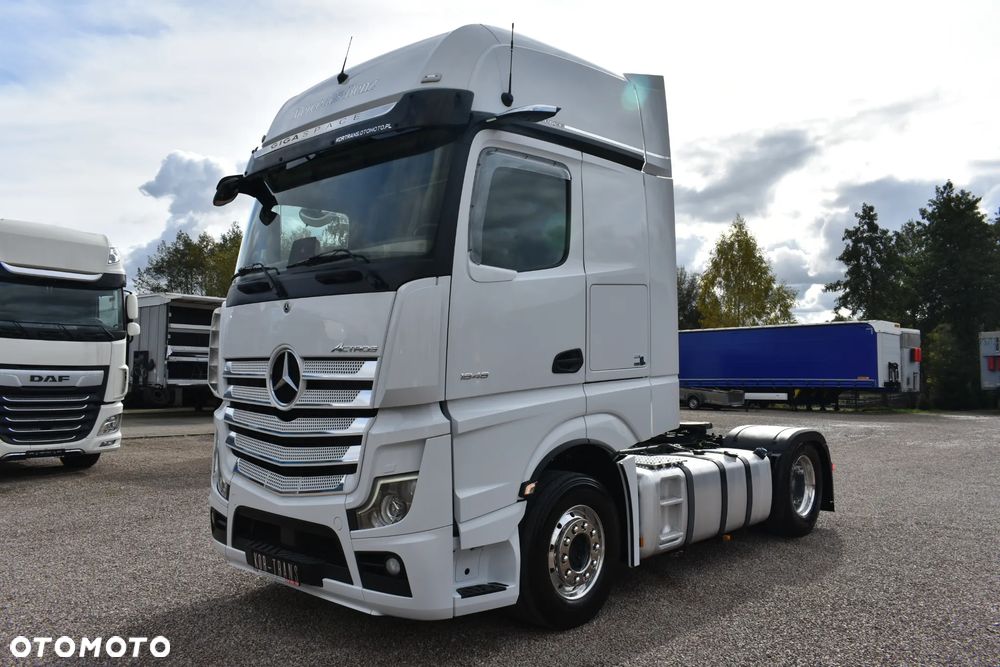 Mercedes-Benz ACTROS 1848 // GIGA SPACE // FULL LED // XENON // 6X PODUSZKA // MIRROR CAM // - 3