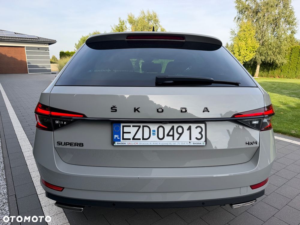 Skoda Superb 2.0 TSI 4x4 DSG Style - 32