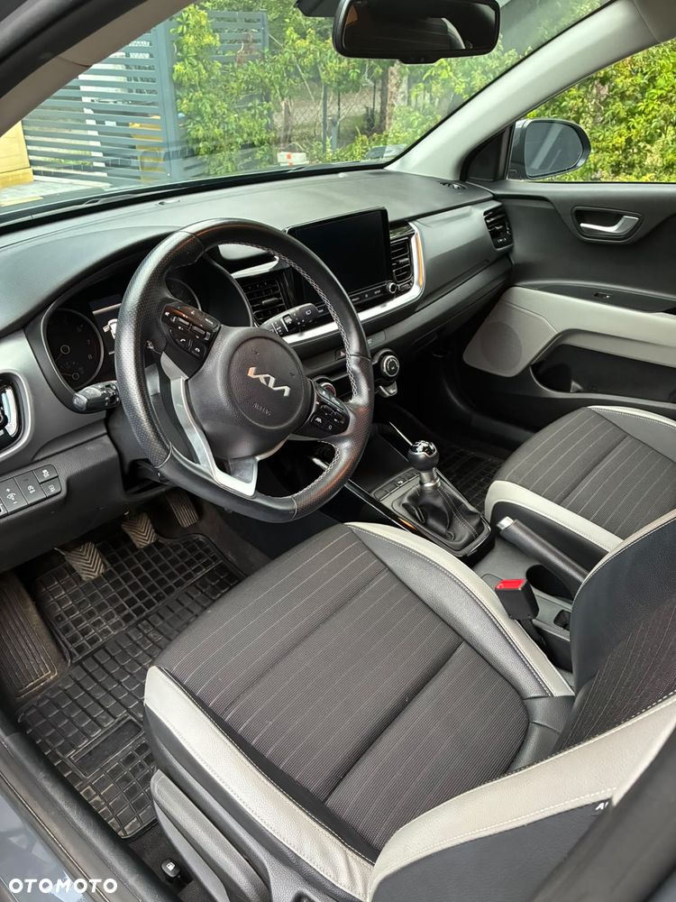 Kia Stonic 1.2 L - 3