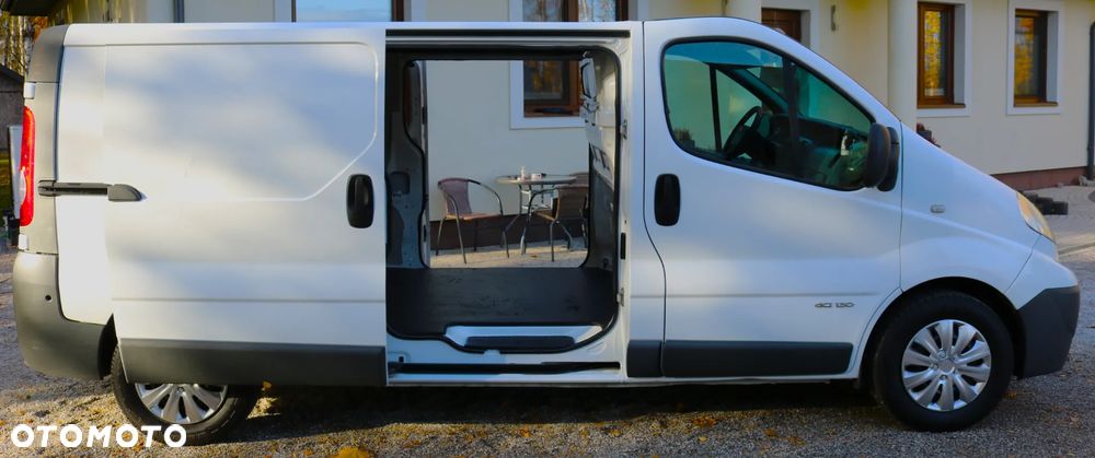 Renault Trafic - 11