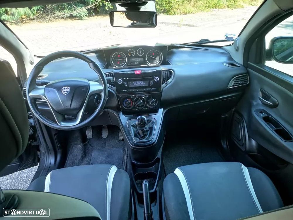 Lancia Ypsilon 1.2 S&S Gold - 15