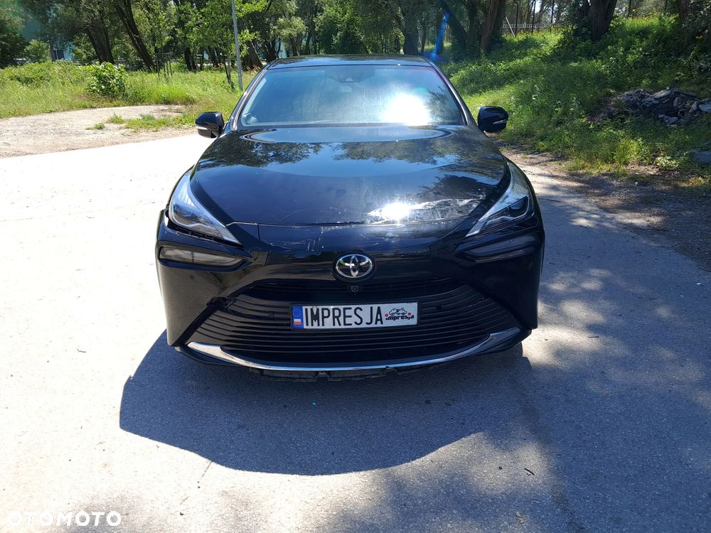 Toyota Mirai - 11