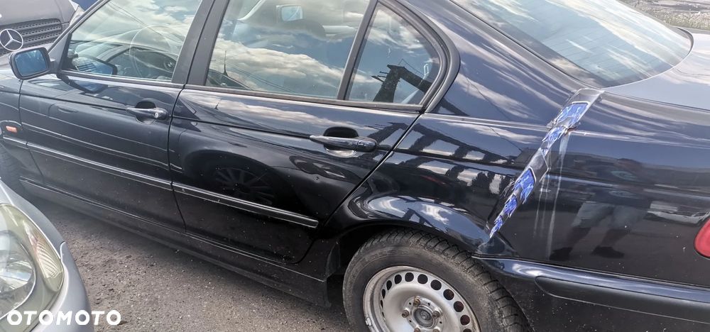 BMW E46 320 2.0D maska lampy zderzaki szyby silnik skrzynia - 4