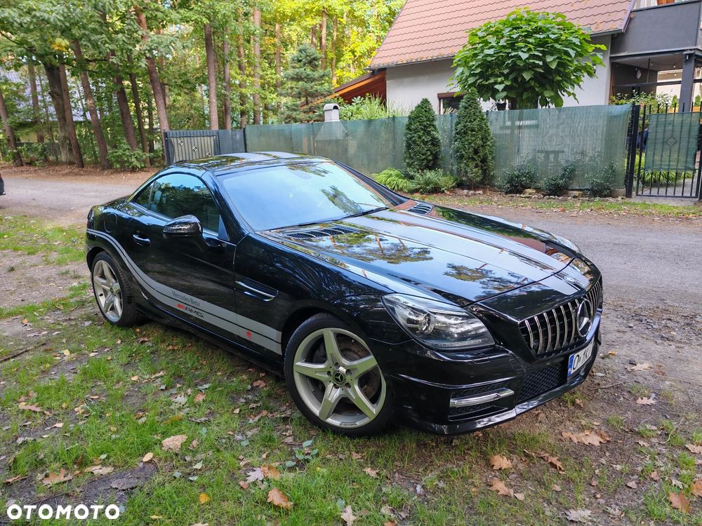 Mercedes-Benz SLK 200 (BlueEFFICIENCY) 7G-TRONIC - 8