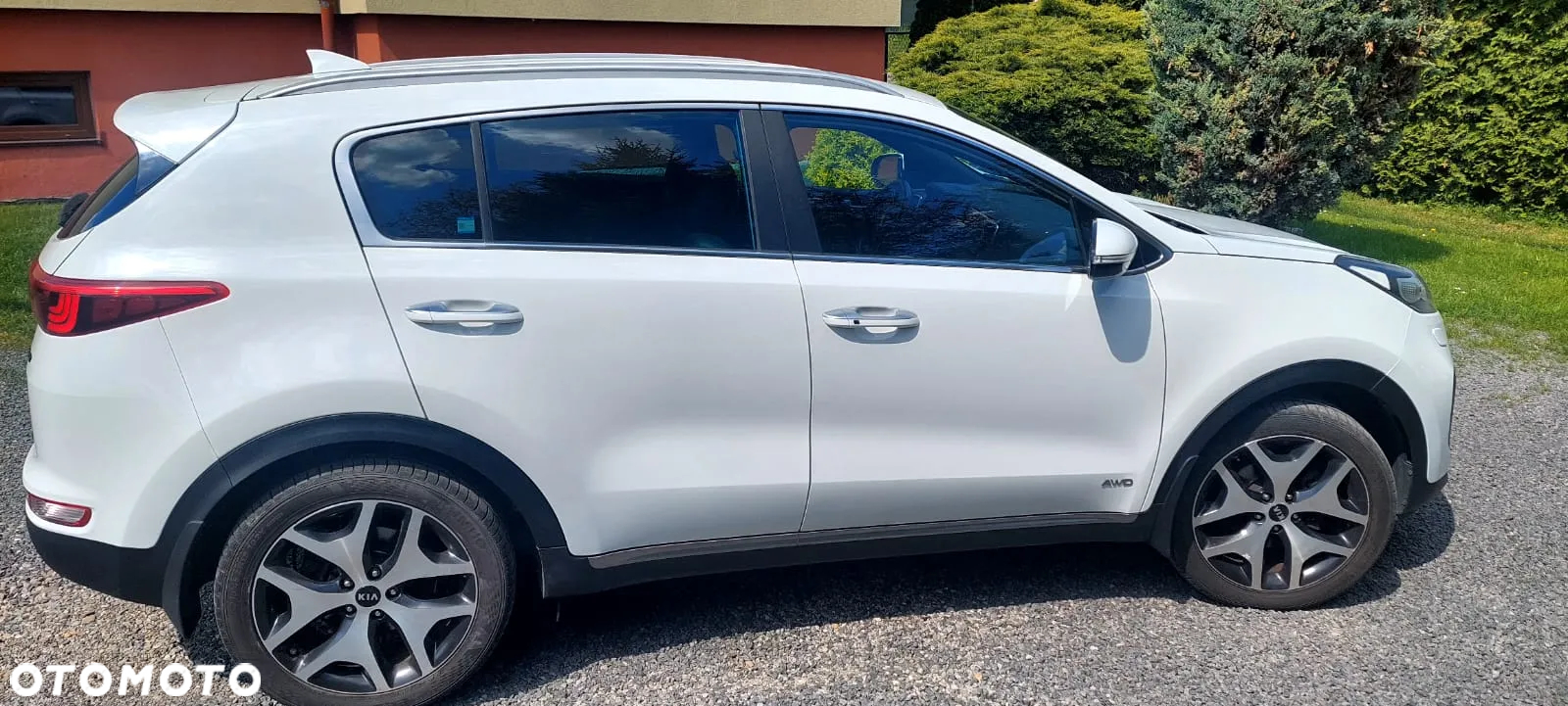 Kia Sportage 2,0 CRDI AWD GT Line - 4