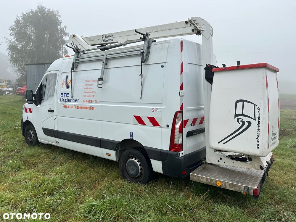 Renault Master - 3
