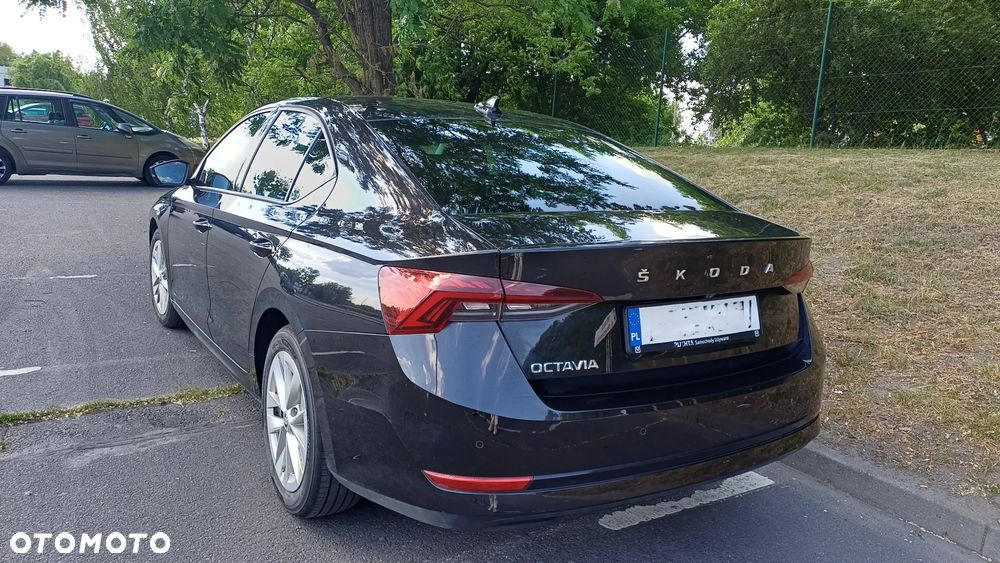 Skoda Octavia 1.5 TSI ACT Ambition - 9