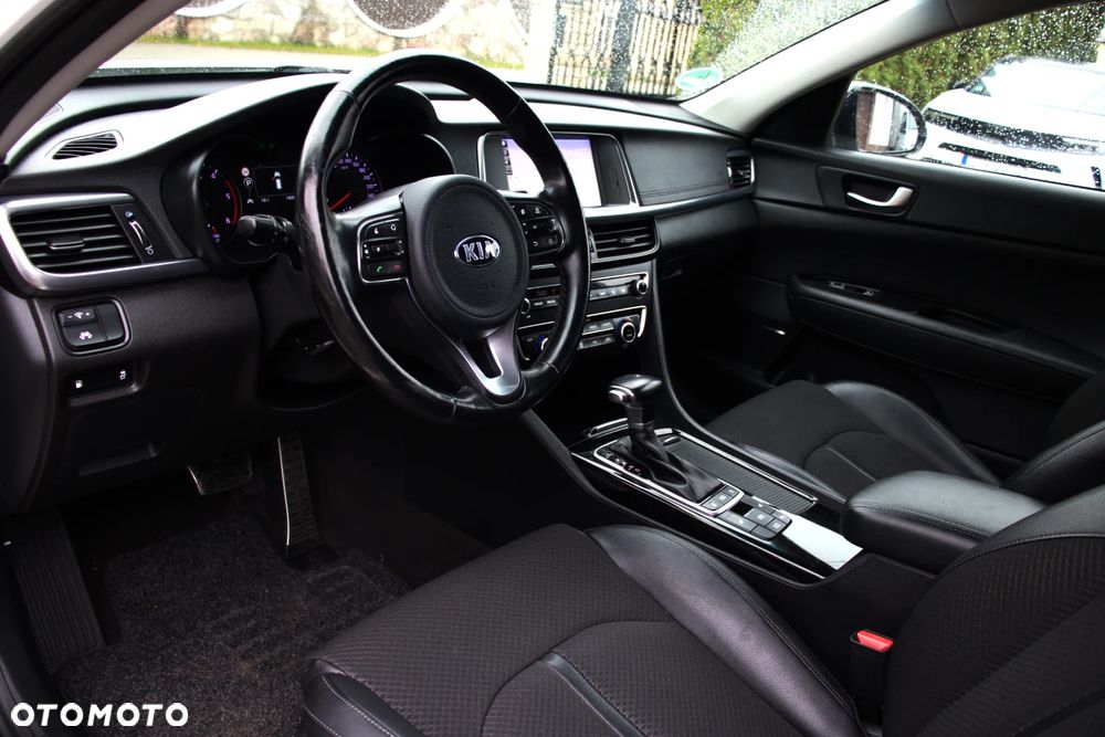 Kia Optima 1.7 CRDI XL DCT - 18