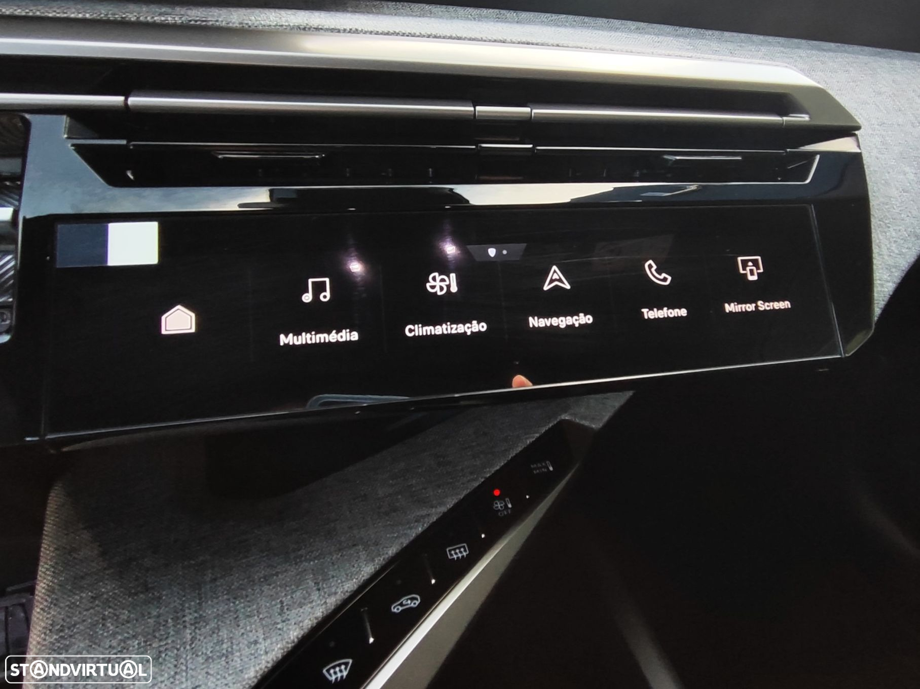 Peugeot E-3008 73 kWh Allure - 17