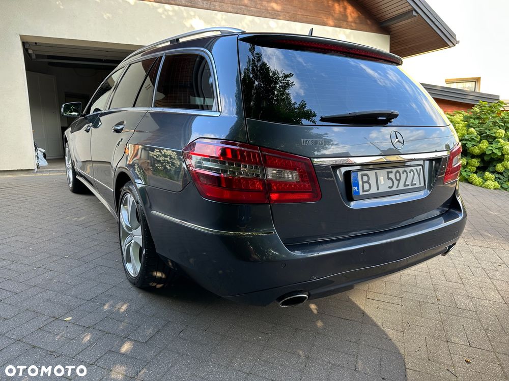 Mercedes-Benz Klasa E 350 CDI DPF BlueEFFICIENCY 7G-TRONIC Avantgarde - 9