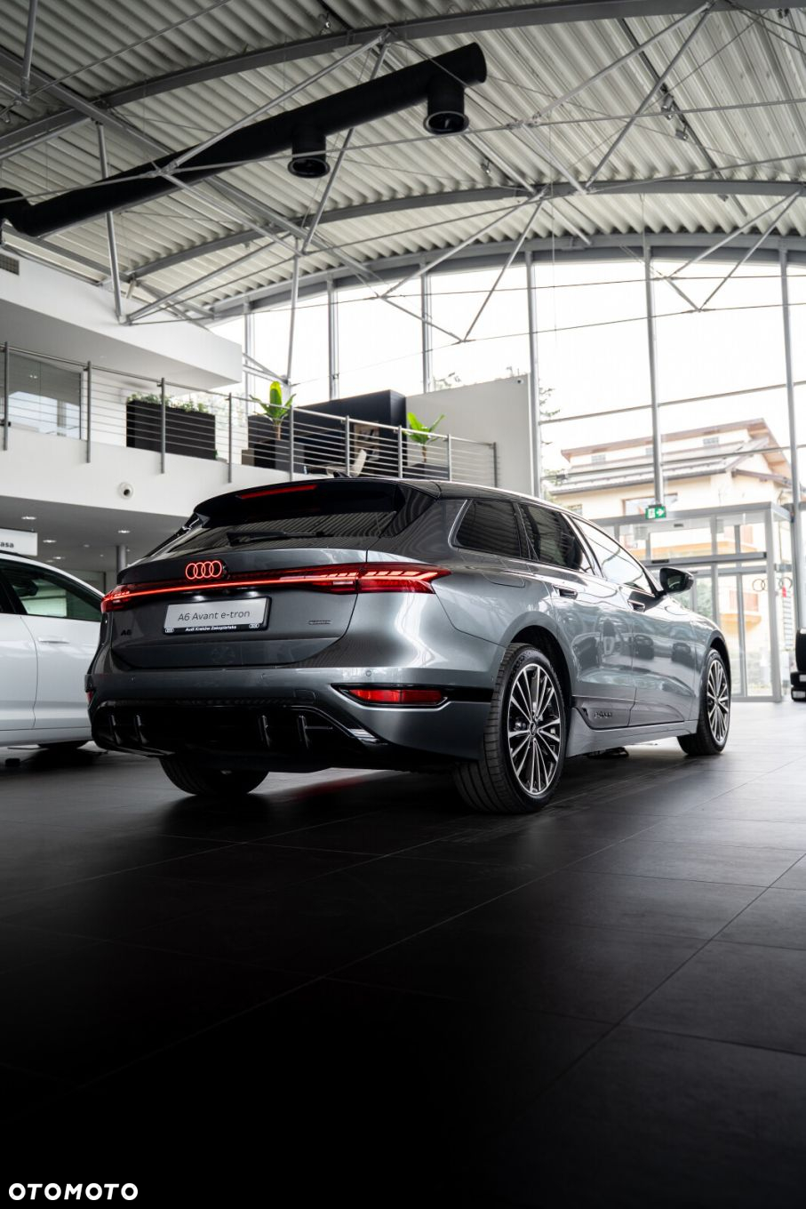 Audi A6 Sportback e-tron - 11