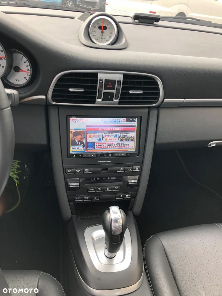 Porsche 911 Carrera 4S PDK - 19