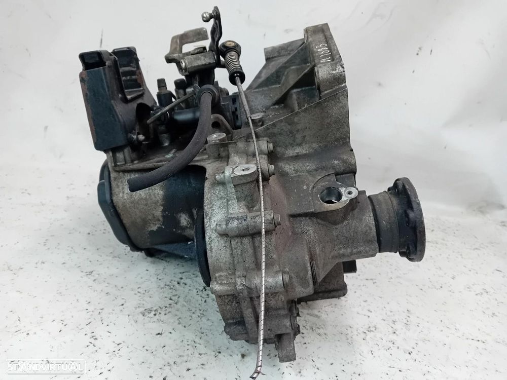 Caixa de velocidades manual SKODA Fabia I Break (6Y5) - 4