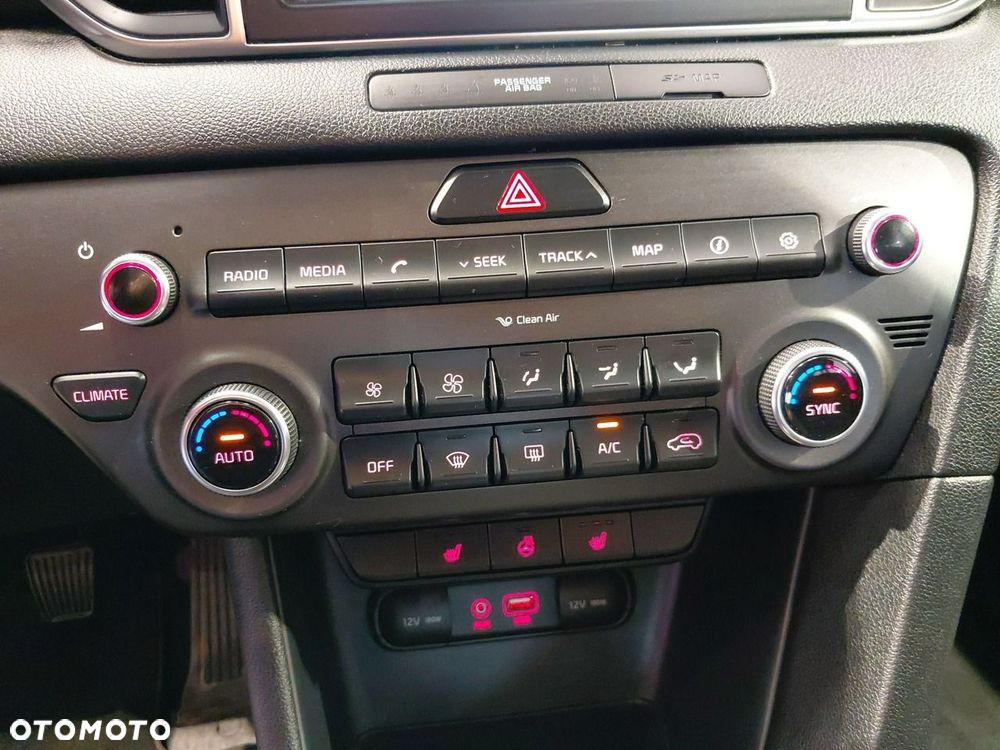 Kia Sportage - 25