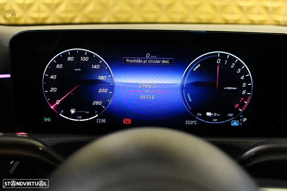 Mercedes-Benz A 250 e AMG Line - 27