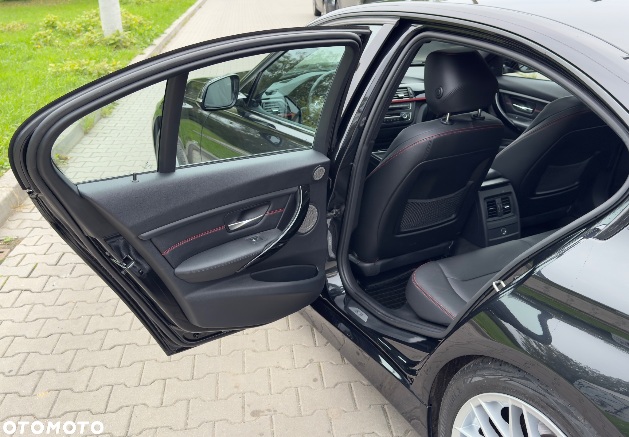 BMW Seria 3 320d Sport-Aut Blue Performance Sport Line - 18