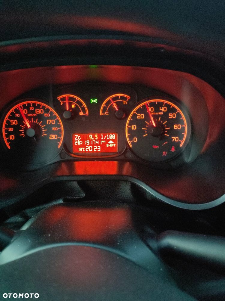 Fiat Doblo - 8