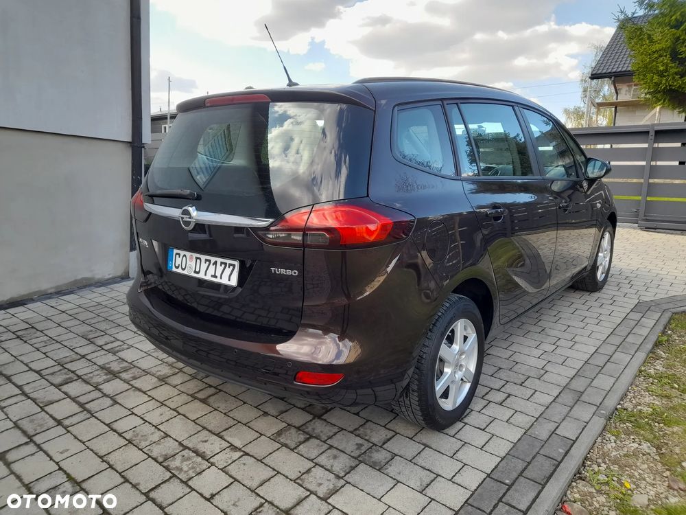 Opel Zafira - 8