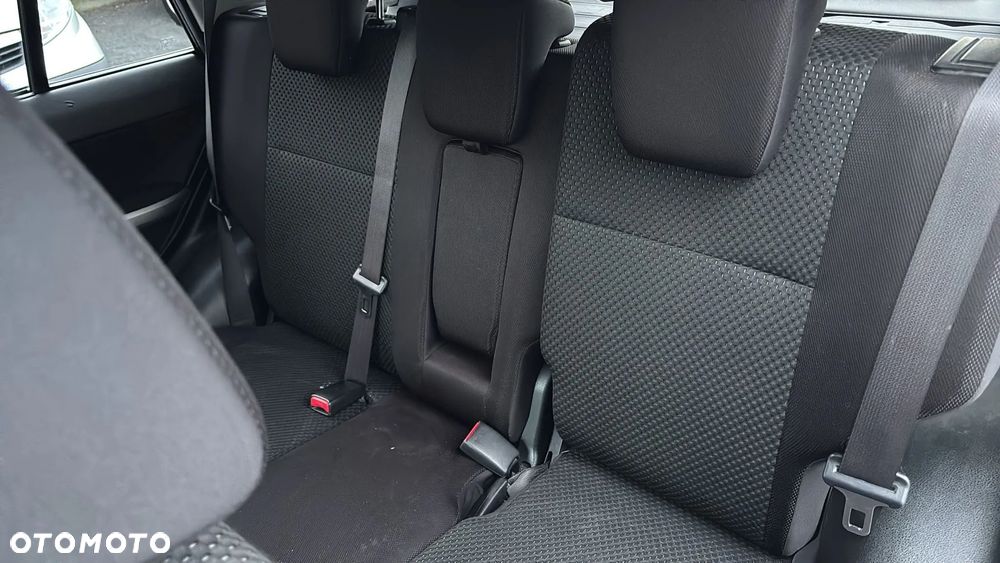 Suzuki Grand Vitara 1.9 DDiS Comfort DPF - 16