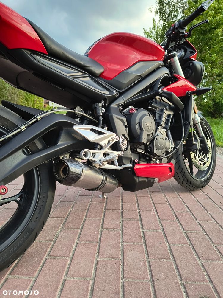 Triumph Street Triple - 6
