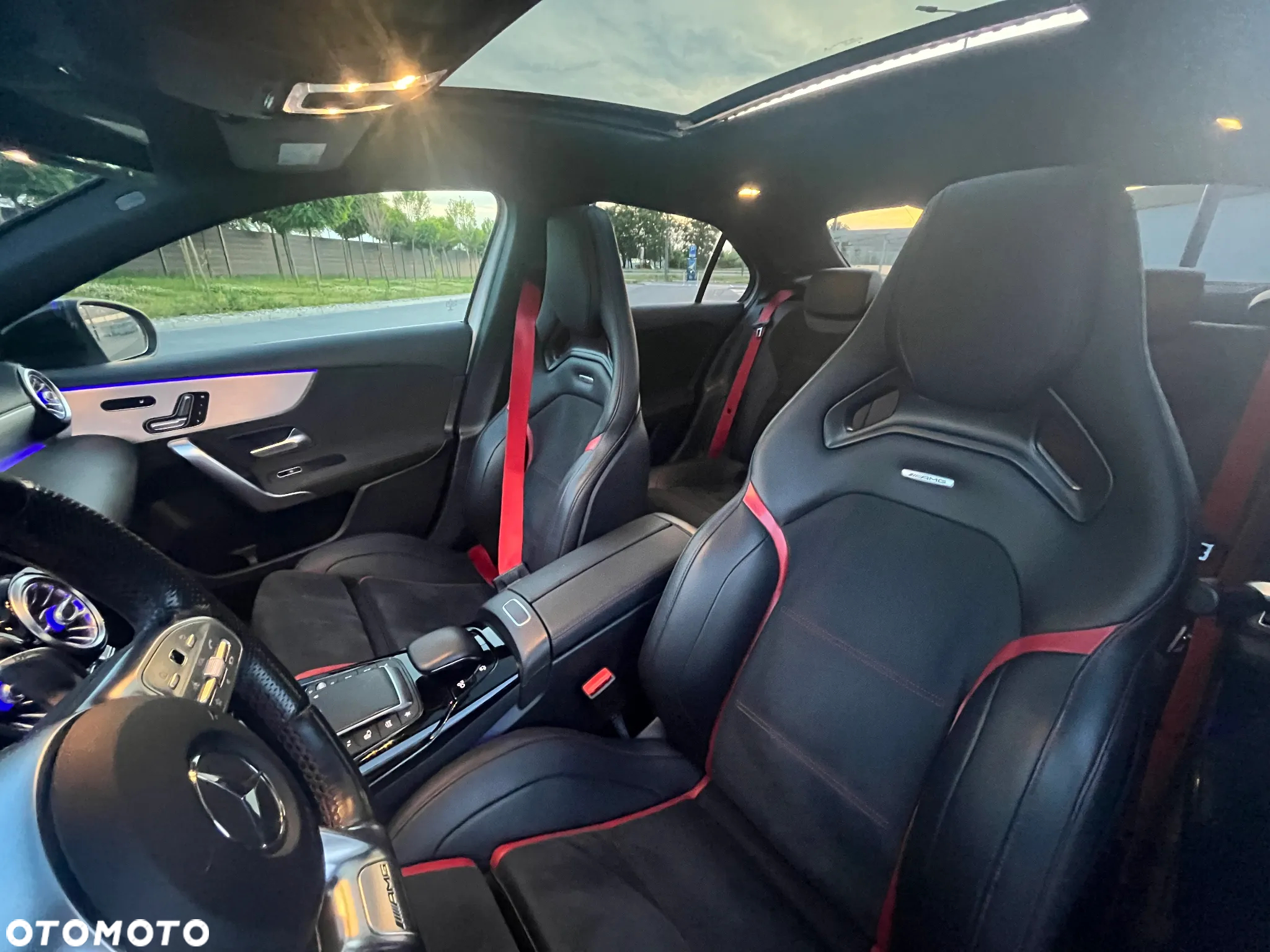Mercedes-Benz Klasa A 35 AMG 4-Matic 7G-DCT - 24