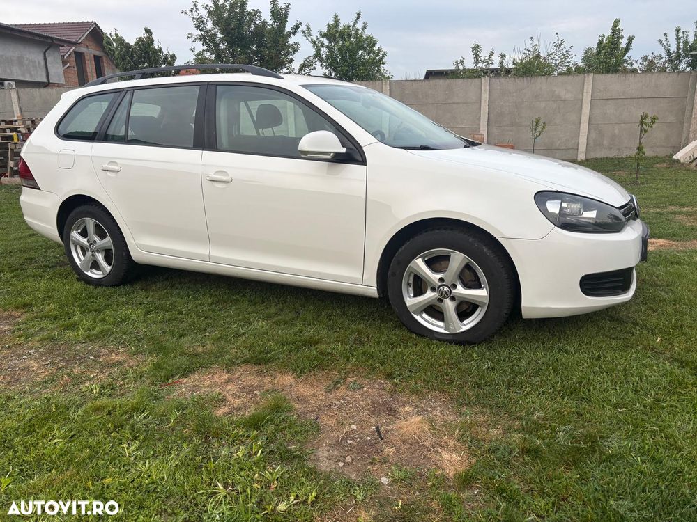 Volkswagen Golf - 2