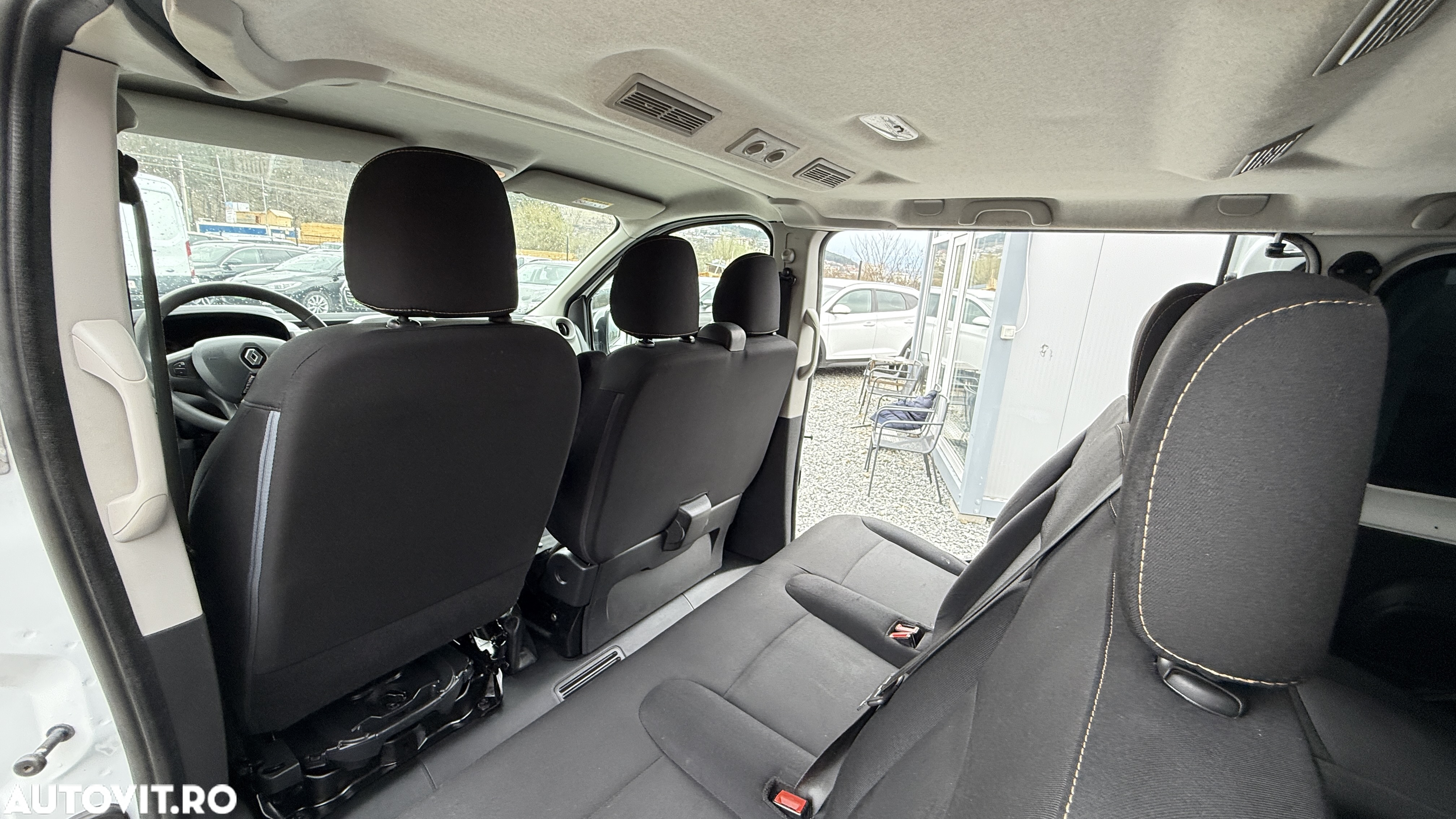 Renault Trafic ENERGY dCi 125 Grand Combi Expression - 17