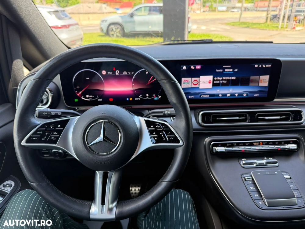 Mercedes-Benz V 300 d Combi Extra-lung 237 CP AWD 9AT - 7