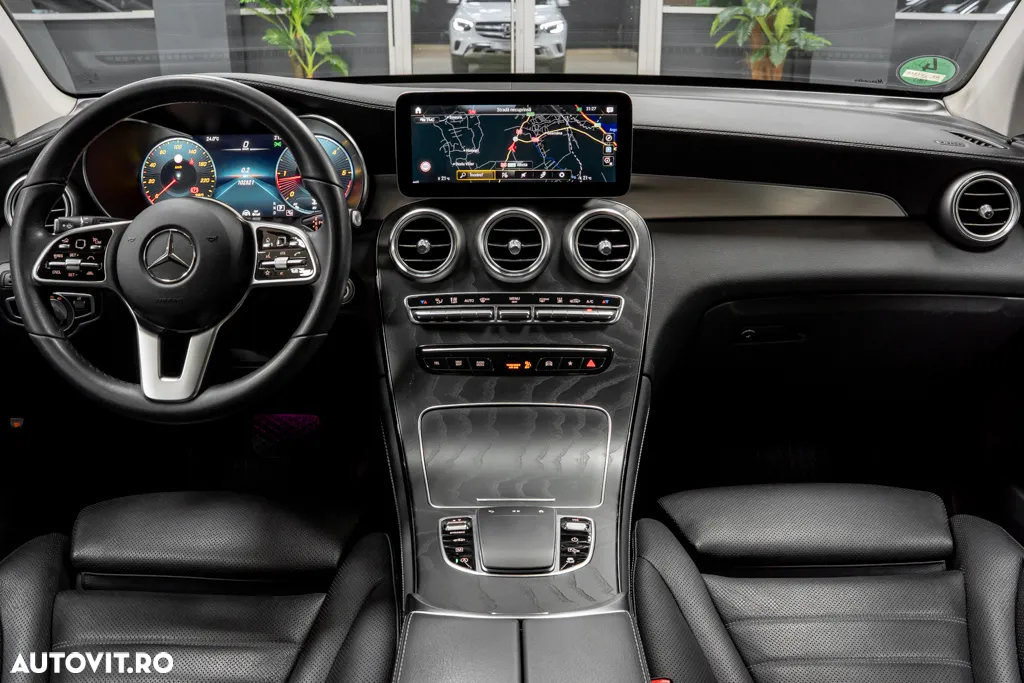 Mercedes-Benz GLC 300 d 4Matic 9G-TRONIC Exclusive - 8
