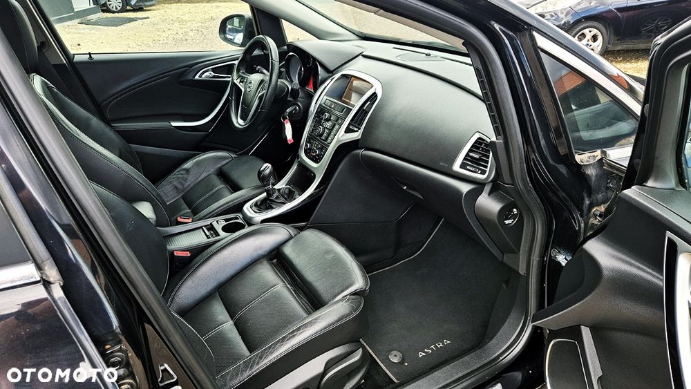 Opel Astra 1.4 T Cosmo - 38
