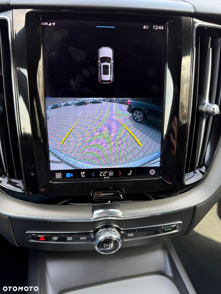 Volvo XC 60 B4 B Inscription - 20