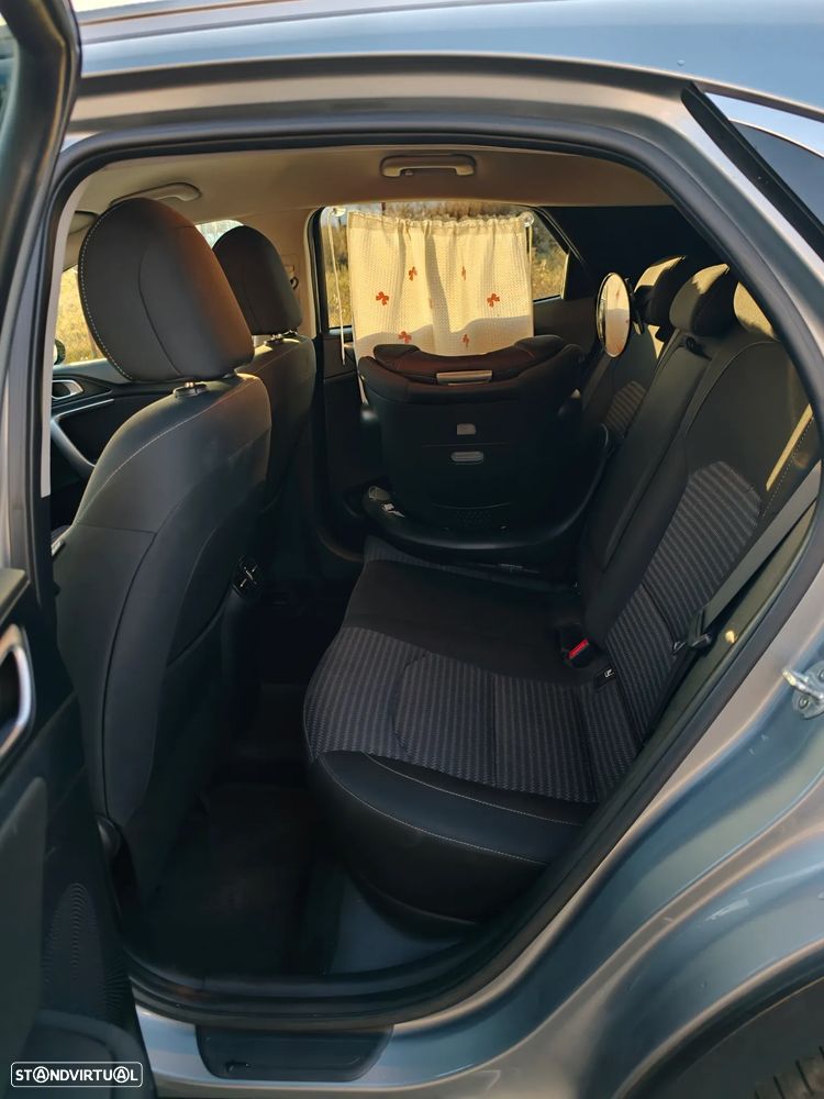 Kia XCeed — fotografia 31