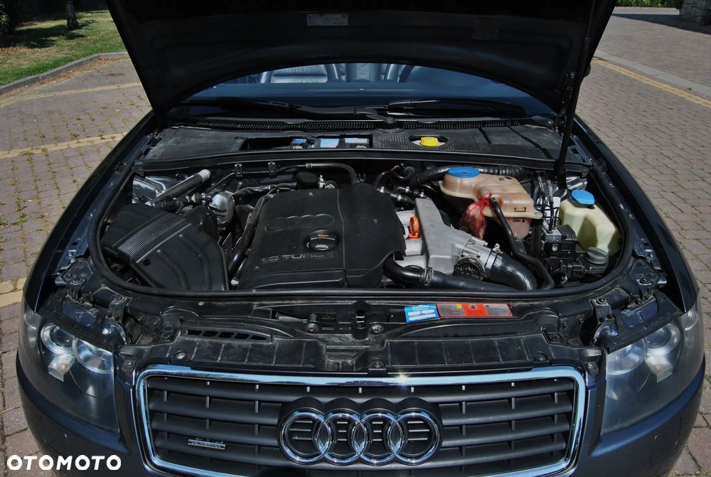 Audi A4 Cabrio 1.8 T quattro - 15