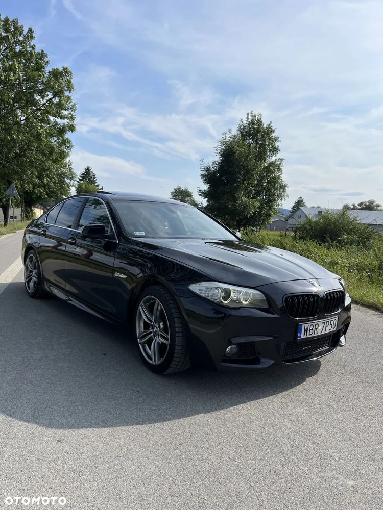 BMW Seria 5 528i - 1