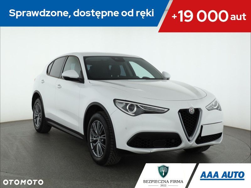 Alfa Romeo Stelvio - 2