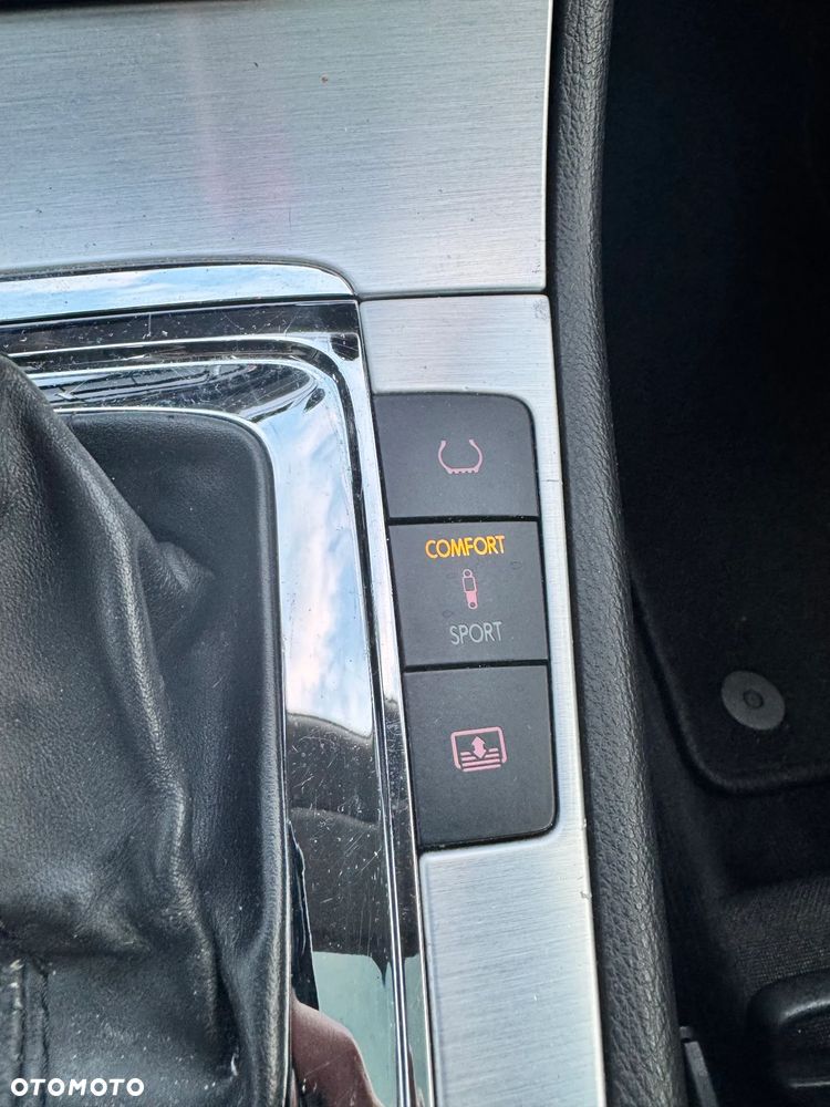 Volkswagen Passat CC - 27