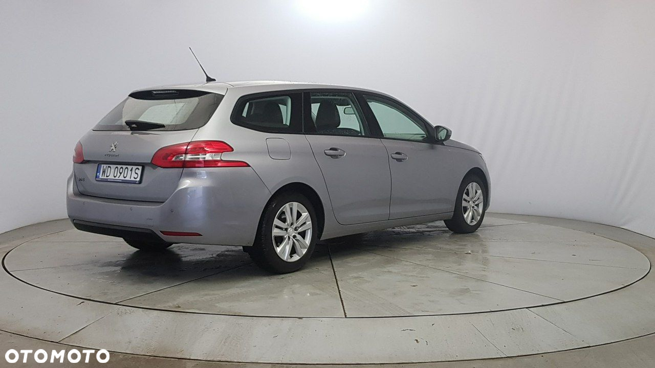 Peugeot 308 - 7