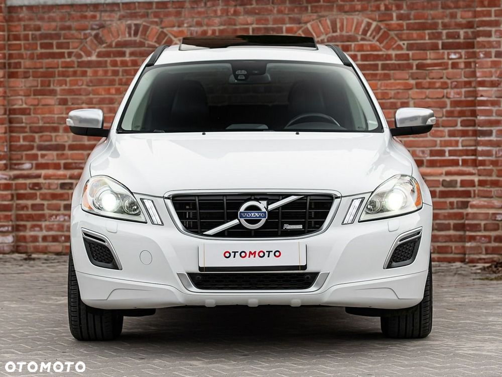 Volvo XC 60 D4 AWD Geartronic RDesign - 11