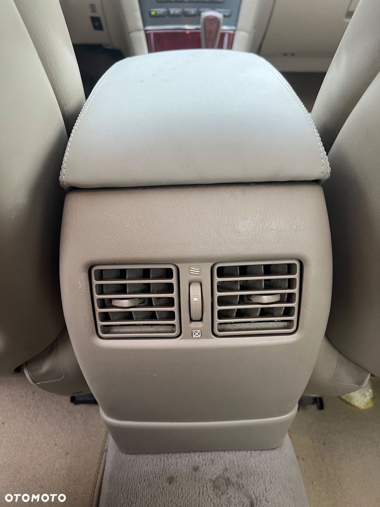 Lexus ES - 23