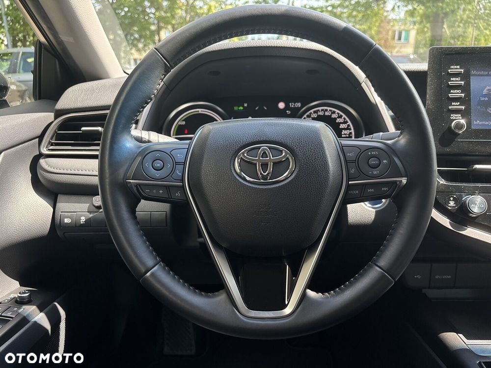 Toyota Camry 2.5 Hybrid Comfort CVT - 12