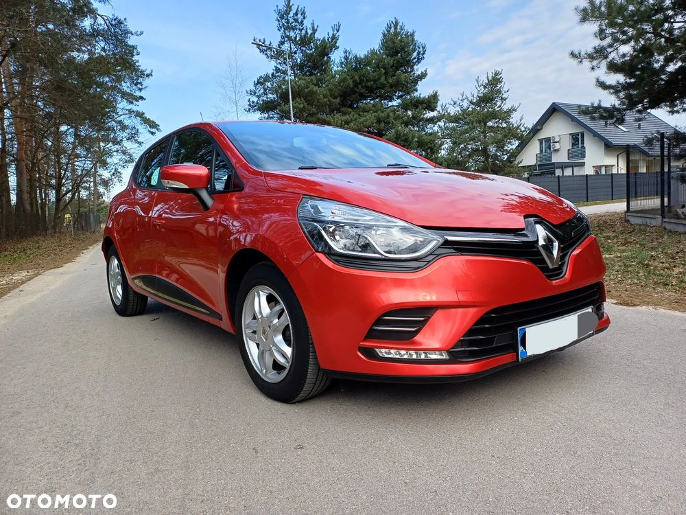 Renault Clio 0.9 TCe Limited - 12