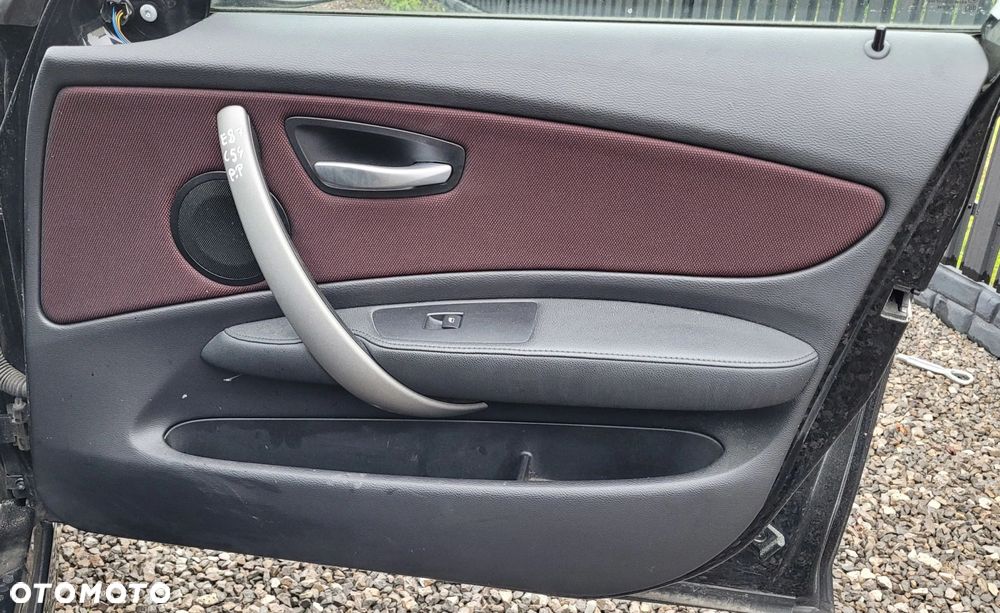 BOCZEK PRAWY PRZÓD PRZEDNI BMW E87 EUROPA - 1