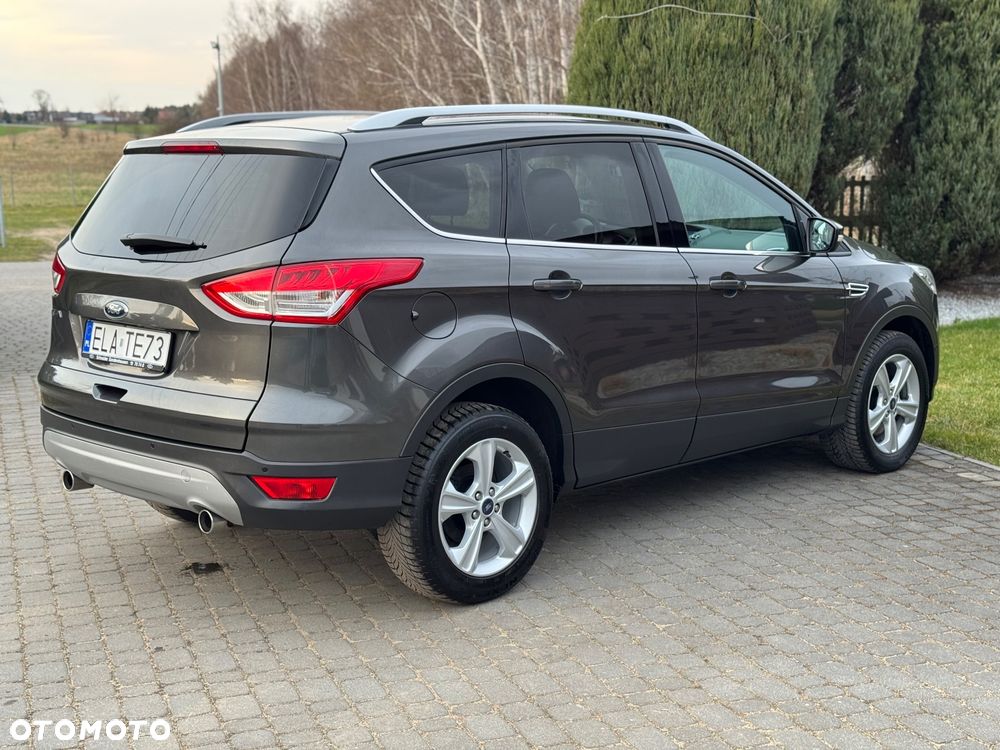 Ford Kuga - 12